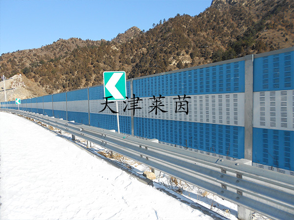 <a href=http://www.vzwtcom.cn/news_article?news_id=124>聲屏障</a>