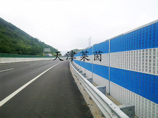 <a href=http://www.vzwtcom.cn/news_article?news_id=125>公路聲屏障</a>